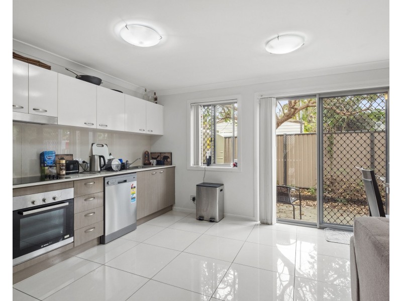 18/29-33 Juers Street, Kingston QLD 4114