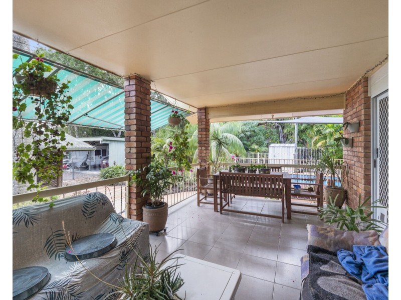 8 Myall Ct, Oxenford QLD 4210