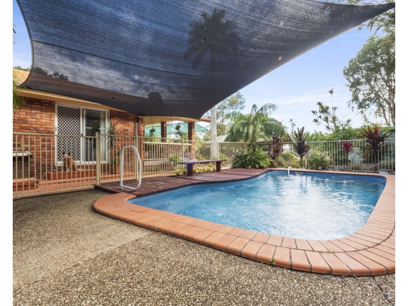 8 Myall Ct, Oxenford QLD 4210