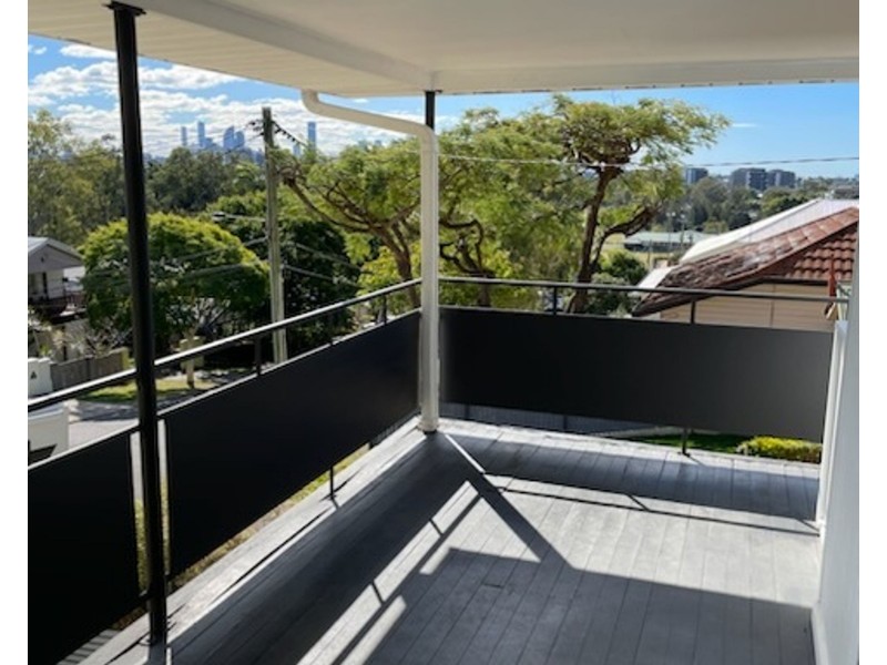 26 Garden St, Greenslopes QLD 4120