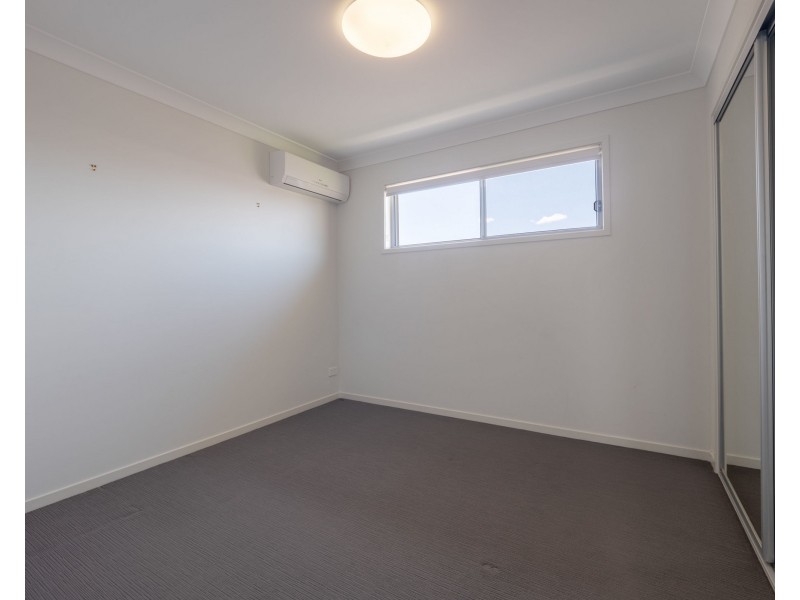 18 McDermott Parade, Rochedale QLD 4123