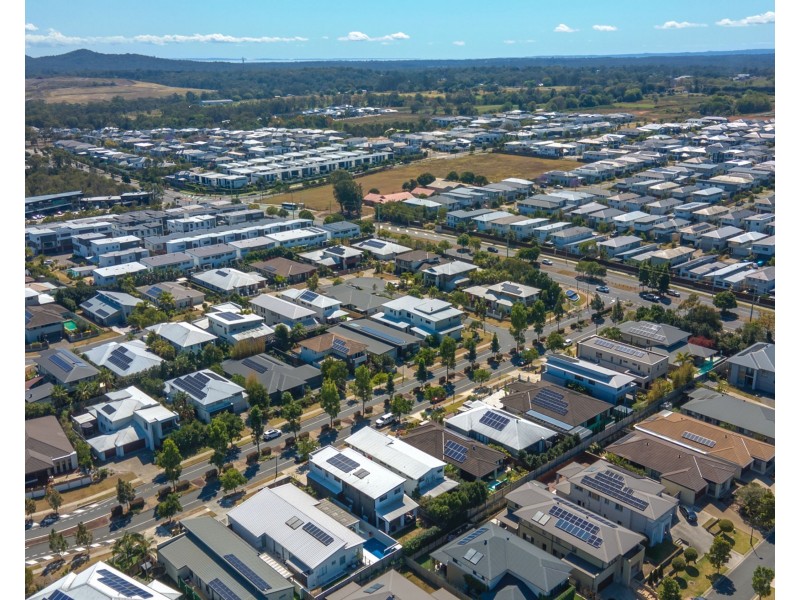 18 McDermott Parade, Rochedale QLD 4123