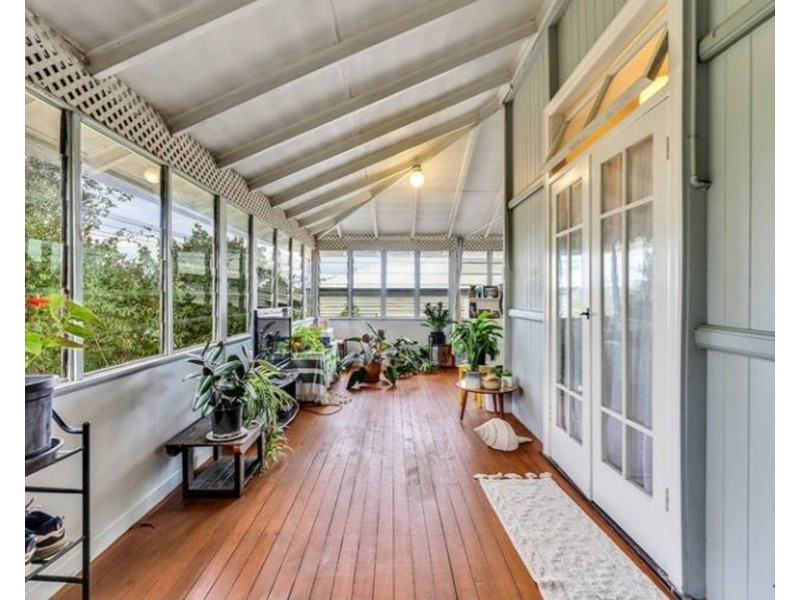 9 Heath street, East Brisbane QLD 4169