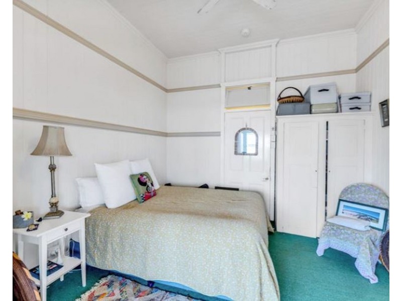 9 Heath street, East Brisbane QLD 4169