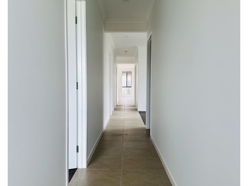 2 Azurite, Logan Reserve QLD 4133