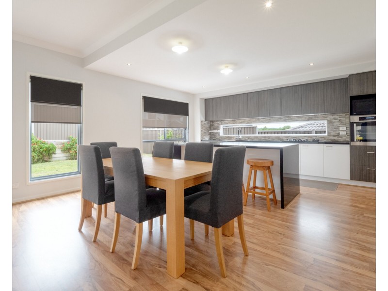 20 Oasis Crescent, Kuraby QLD 4112