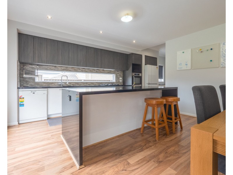 20 Oasis Crescent, Kuraby QLD 4112