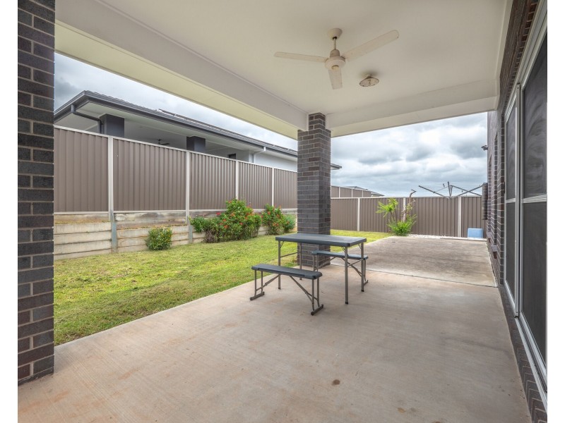 20 Oasis Crescent, Kuraby QLD 4112