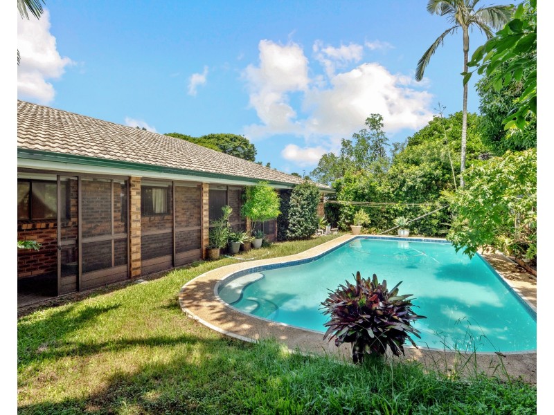 396 Warrigal Rd, Eight Mile Plains QLD 4113