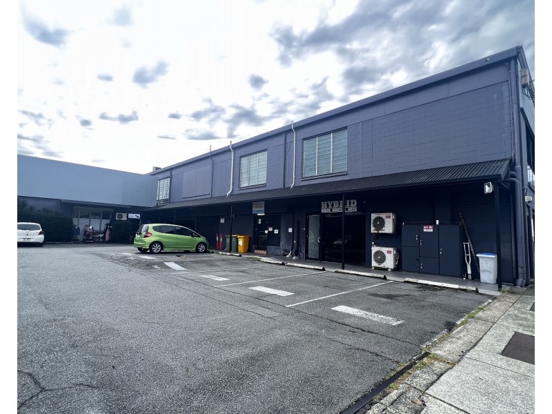 Shop 5 130-136 Scarborough Street, Southport QLD 4215