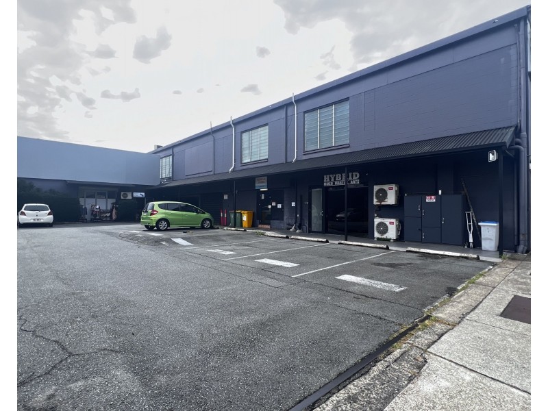 Shop 5 130-136 Scarborough Street, Southport QLD 4215