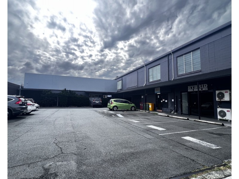 Shop 5 130-136 Scarborough Street, Southport QLD 4215