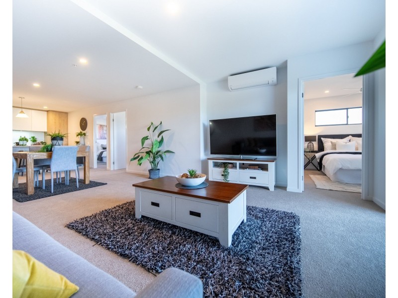 6 Beverley Ave, Rochedale South QLD 4123
