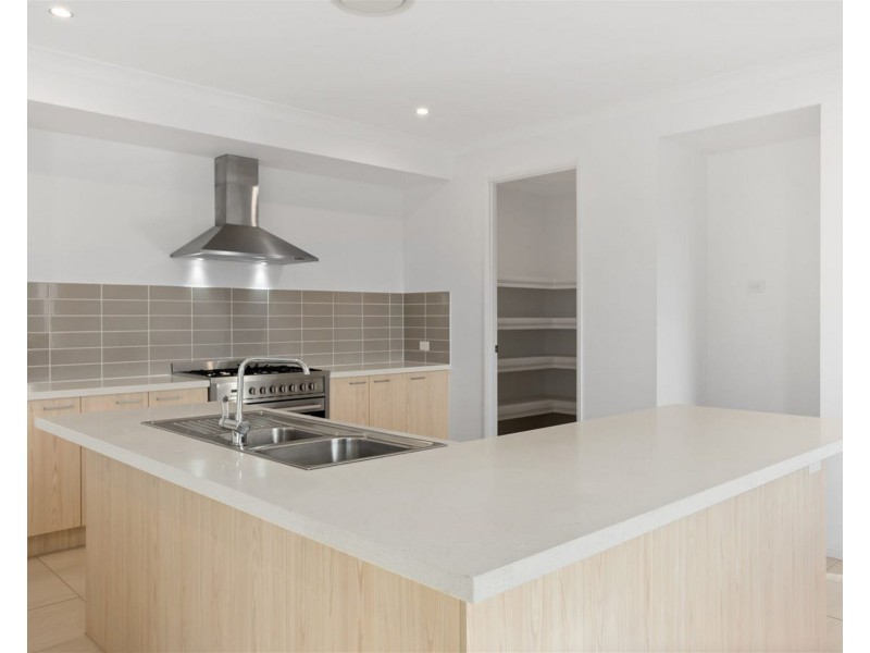 22 Lane Court, Mount Warren Park QLD 4207