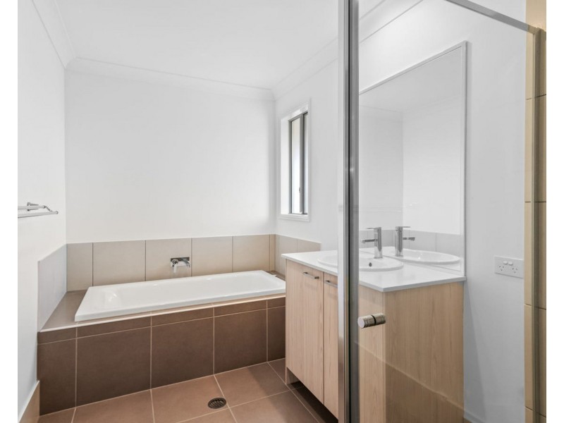 22 Lane Court, Mount Warren Park QLD 4207