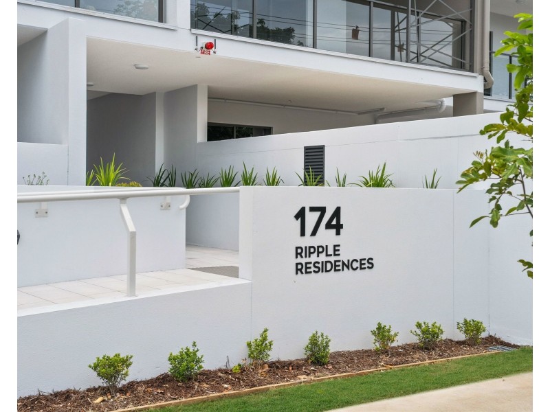 174 Mein Street, Scarborough QLD 4020