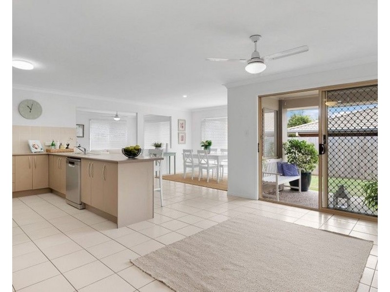 19 OLEOSA CLOSE, Moggill QLD 4070