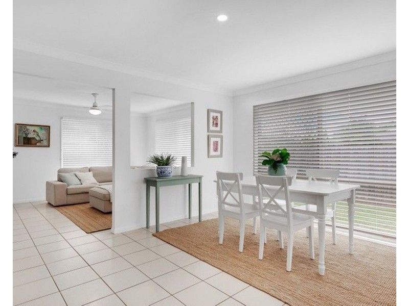19 OLEOSA CLOSE, Moggill QLD 4070
