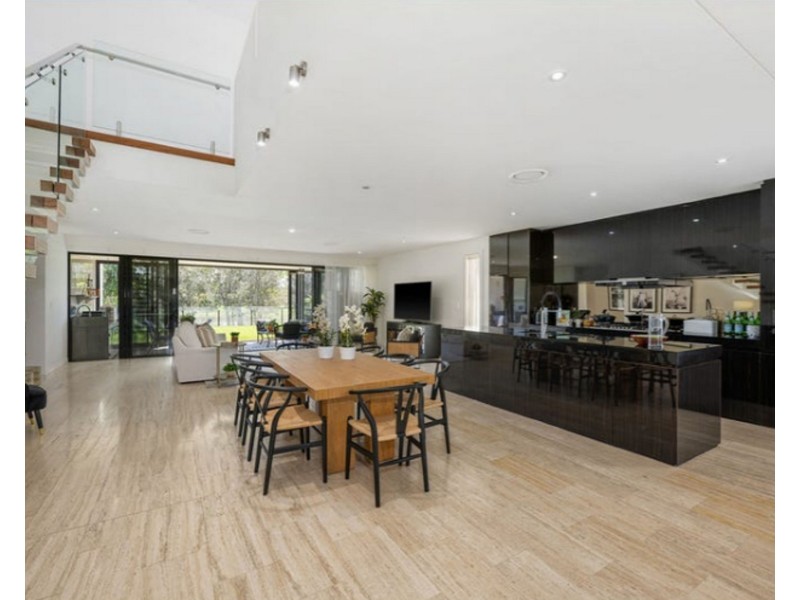 20 The BOULEVARDE, Benowa QLD 4217