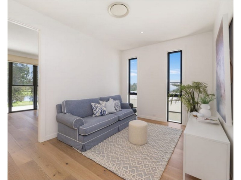 20 The BOULEVARDE, Benowa QLD 4217