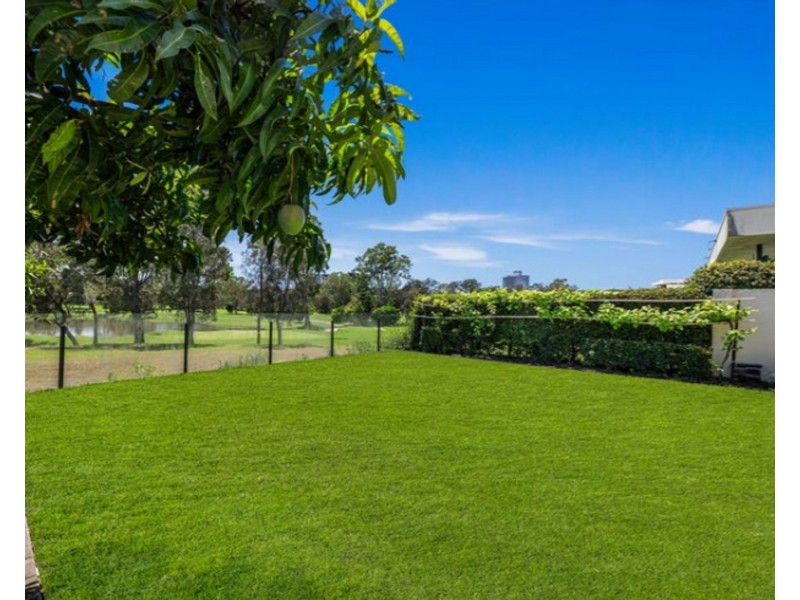 20 The BOULEVARDE, Benowa QLD 4217