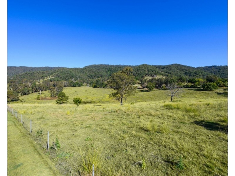 25 West James Rd & 1-89, Bruce Court, Rocksberg QLD 4510