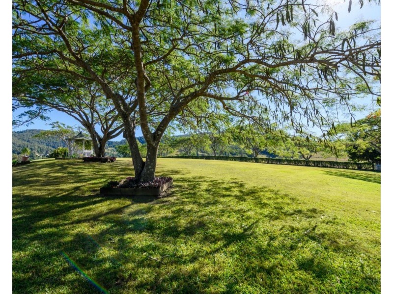 25 West James Rd & 1-89, Bruce Court, Rocksberg QLD 4510