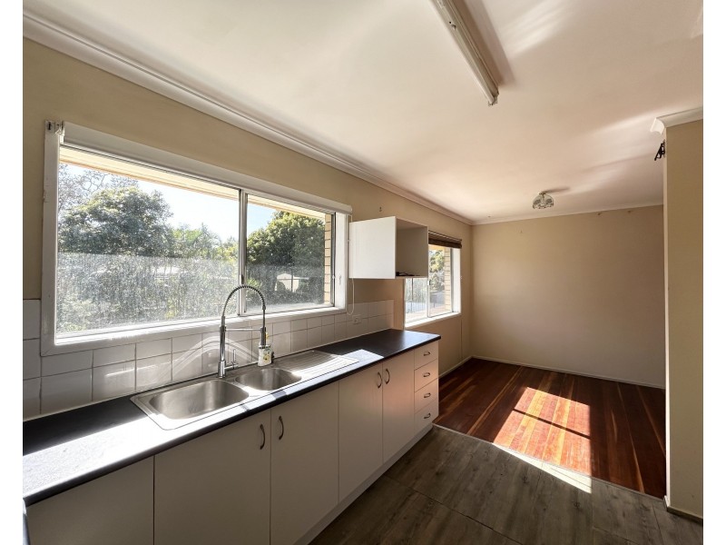 16 Malmrose Street, Wishart QLD 4122