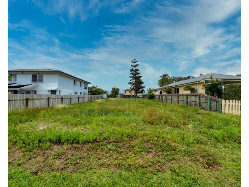 13 Coral st, Steiglitz QLD 4207