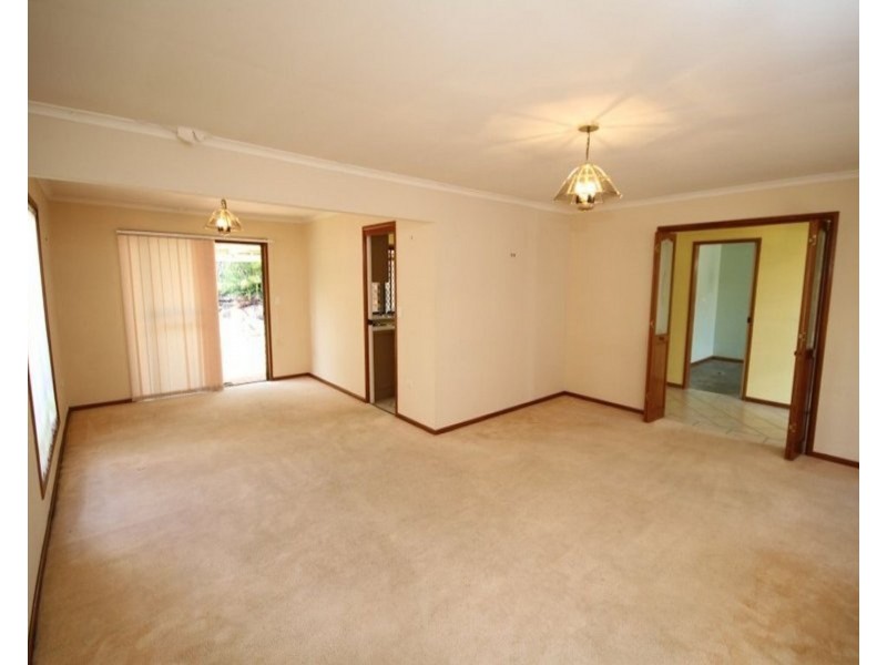 21 Cummin Street, Wishart QLD 4122