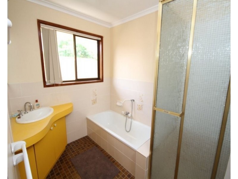 21 Cummin Street, Wishart QLD 4122