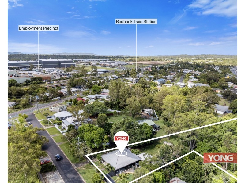 8 Law St North, Redbank QLD 4301