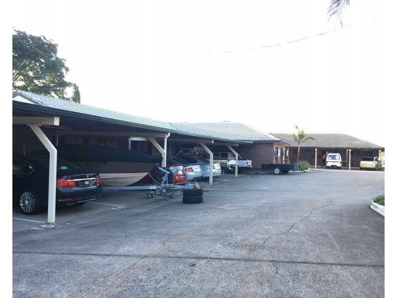 Oxley QLD 4075
