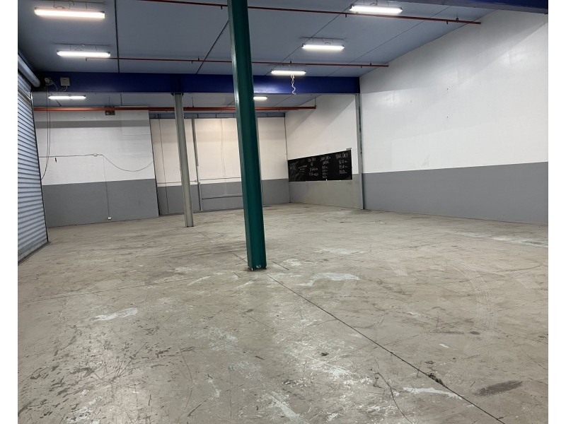 Shop 7, 40 Johnson Road, Hillcrest QLD 4118