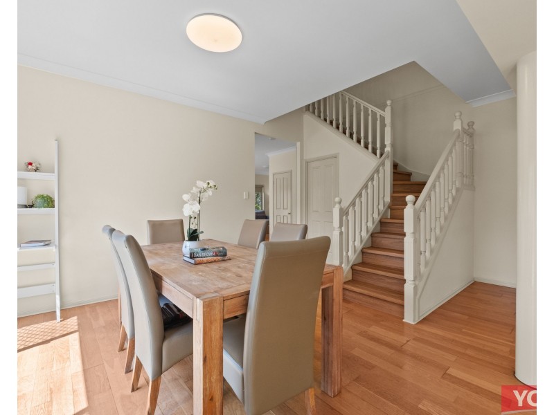 1 Jade Close, Robertson QLD 4109