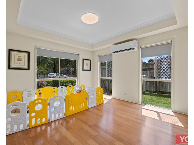 1 Jade Close, Robertson QLD 4109