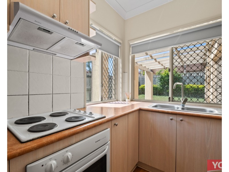 1 Jade Close, Robertson QLD 4109