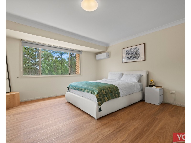 1 Jade Close, Robertson QLD 4109