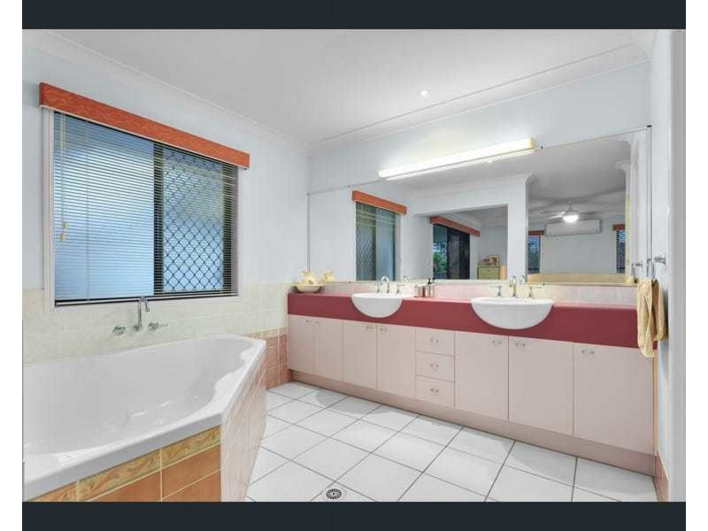 19 Spinebill Court, Mango Hill QLD 4509