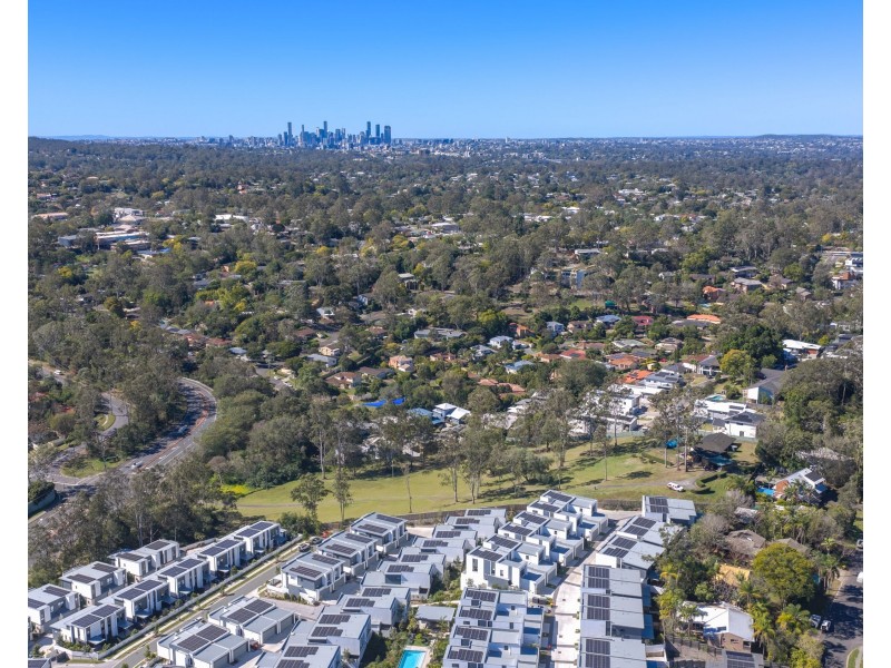 2172 MOGGILL ROAD, Kenmore QLD 4069