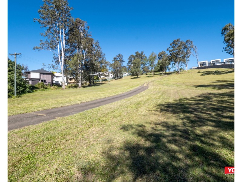 2172 MOGGILL ROAD, Kenmore QLD 4069