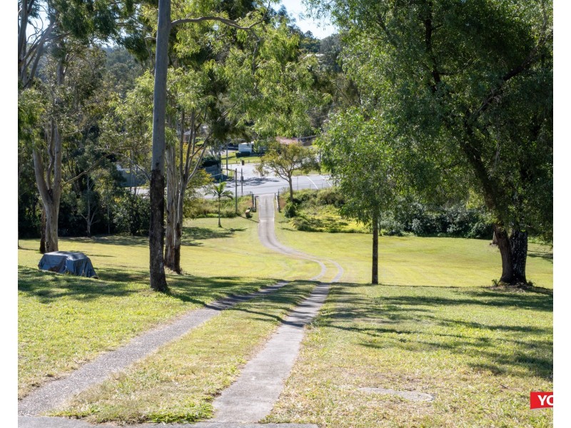 2172 MOGGILL ROAD, Kenmore QLD 4069