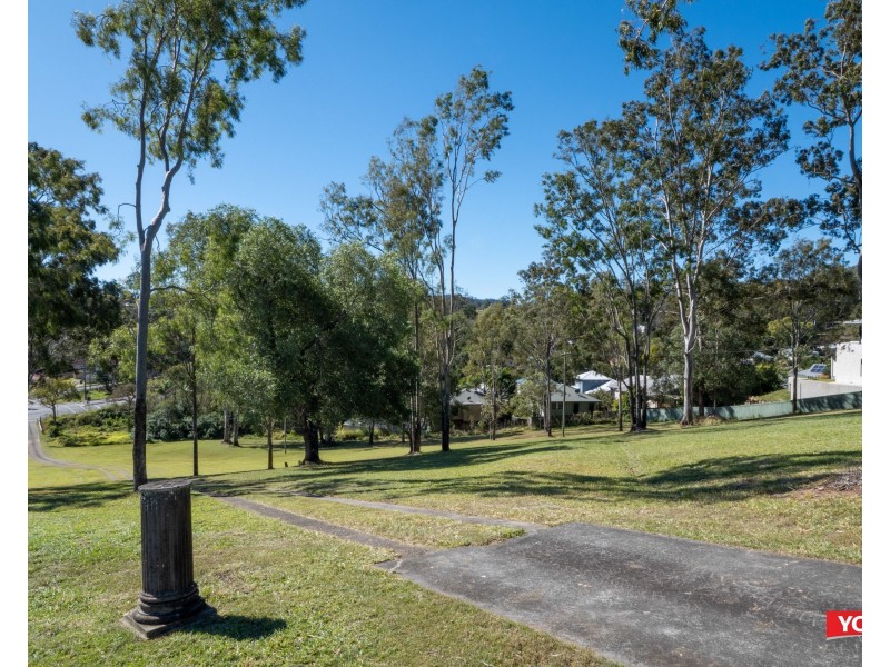2172 MOGGILL ROAD, Kenmore QLD 4069