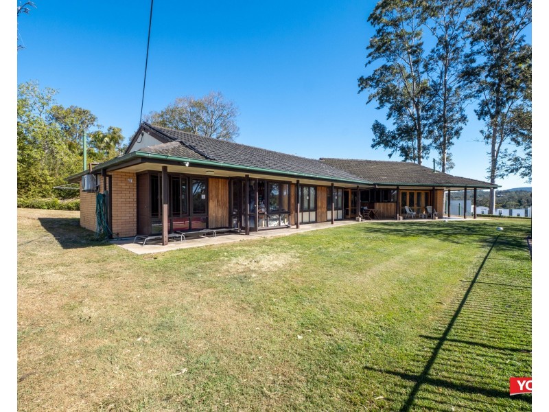 2172 MOGGILL ROAD, Kenmore QLD 4069