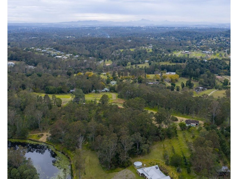 47 Bycroft St, Pullenvale QLD 4069