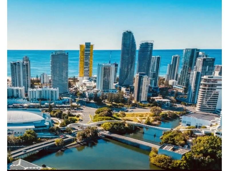 4/3 Miami Key, Broadbeach Waters QLD 4218