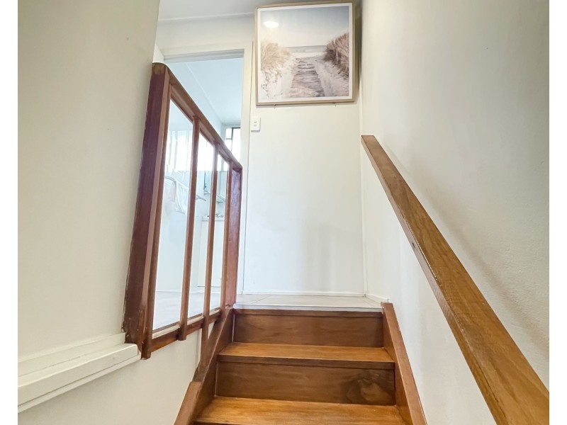 4/3 Miami Key, Broadbeach Waters QLD 4218