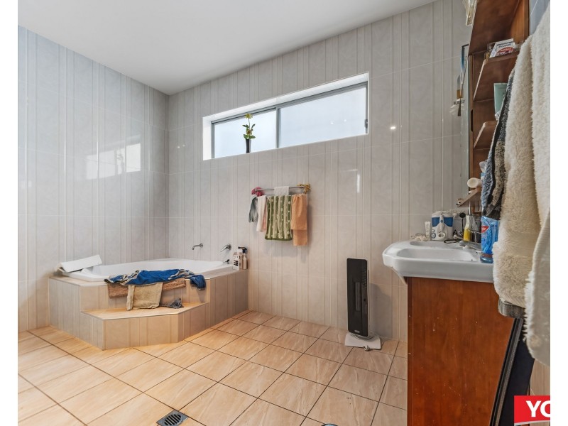 Mount Gravatt East QLD 4122