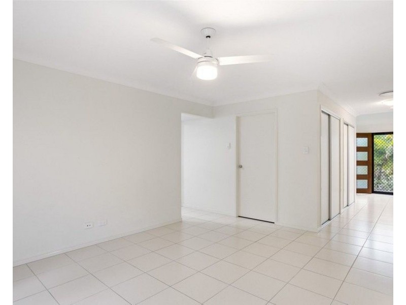 1 Mike Place, Mount Warren Park QLD 4207