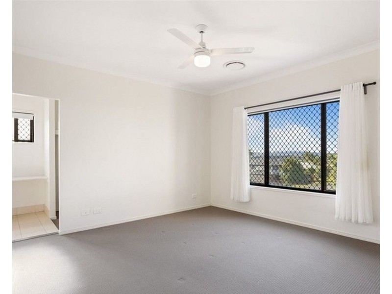 1 Mike Place, Mount Warren Park QLD 4207
